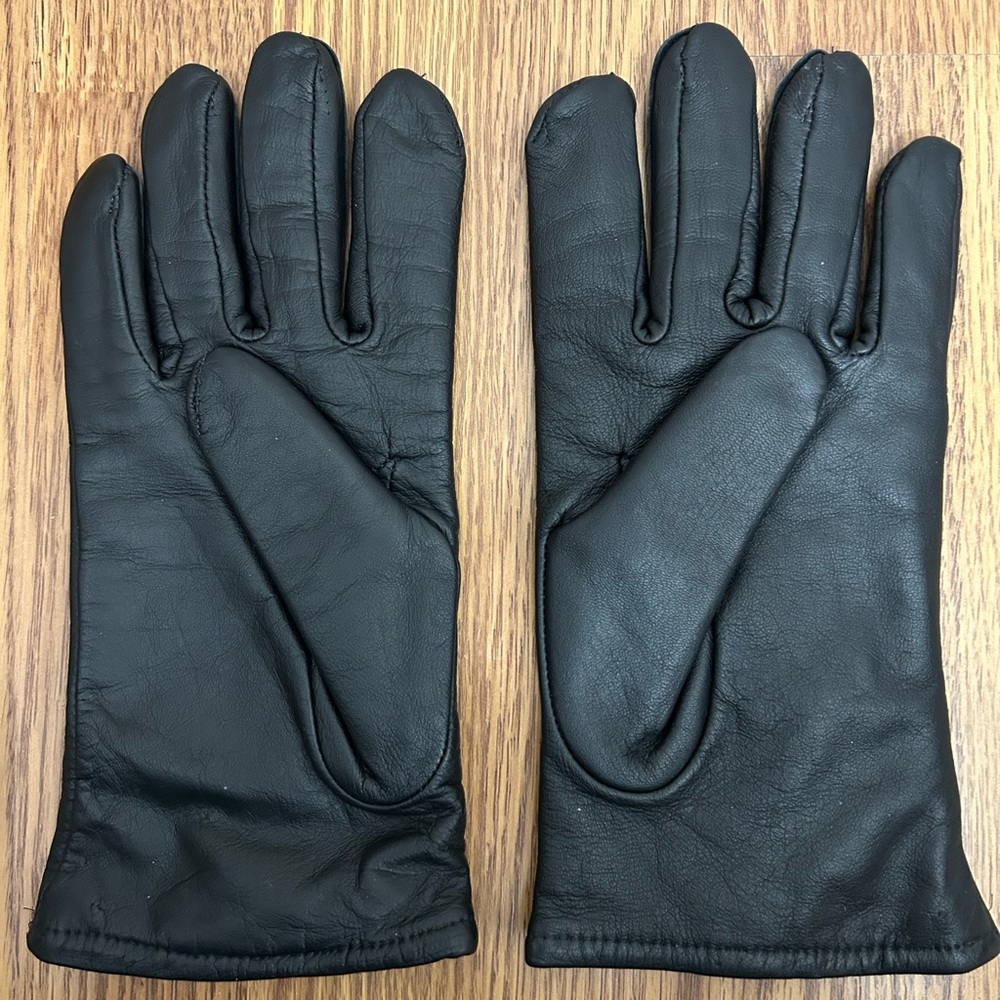 Black Leather Gloves